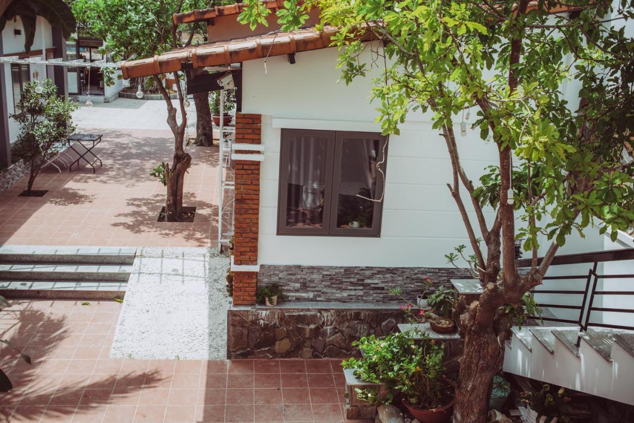 Homestay Ngaunhien's House - *